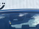 【トヨタセーフティセンス】走行中に前方の車両等を認識し、衝突しそうな時は警報とブレーキで衝突回避と被害軽減をアシスト。より安全にドライブをお楽しみいただけます。