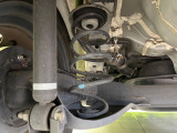 お車を安心してお乗りいただく為には、足回りの定期点検が欠かせません。サービスサポート(有償保証)では無料点検もご提供しており、安心のカーライフをお過ごしいただけるサポート体制が整っています。