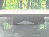 【トヨタセーフティセンス】走行中に前方の車両等を認識し、衝突しそうな時は警報とブレーキで衝突回避と被害軽減をアシスト。より安全にドライブをお楽しみいただけます。