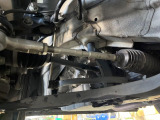 お車を安心してお乗りいただく為には、足回りの定期点検が欠かせません。サービスサポート(有償保証)では無料点検もご提供しており、安心のカーライフをお過ごしいただけるサポート体制が整っています。