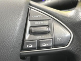 【クルーズコントロール】高速道路もラクラク走行。アクセルを離しても一定速度で走行ができ、長距離運転時の負担を軽減!加速・減速も簡単なスイッチ操作で調整できます。