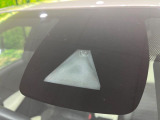 【トヨタセーフティセンス】走行中に前方の車両等を認識し、衝突しそうな時は警報とブレーキで衝突回避と被害軽減をアシスト。より安全にドライブをお楽しみいただけます。