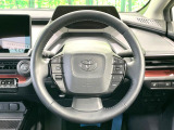 【レーダークルーズコントロール】高速道路での長距離走行が楽に!!自動で速度を保つクルーズコントロールが、衝突軽減システムと連携し、前方の車両を感知して車間を保つように速度調節してくれます!!