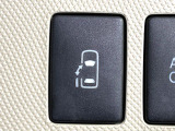 【パワースライドドア】スマートキーや運転席のスイッチでスライドドアの開閉が可能♪電動だから力を入れてドアを開ける必要が無く、小さいお子様でも、重い荷物を持っている時もラクに開け閉めできます♪