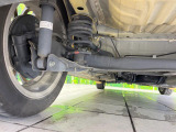お車を安心してお乗りいただく為には、足回りの定期点検が欠かせません。サービスサポート(有償保証)では無料点検もご提供しており、安心のカーライフをお過ごしいただけるサポート体制が整っています。