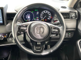 【純正革巻きステアリング】上質な革を使用することで、手にしっかり馴染みとても運転しやすいハンドルです♪