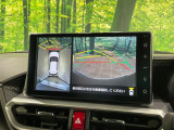 【パノラミックビューモニター】専用のカメラにより、上から見下ろしたような視点で360度クルマの周囲を確認することができます☆死角部分も確認しやすく、狭い場所での切り返しや駐車もスムーズに行えます。