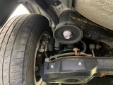 お車を安心してお乗りいただく為には、足回りの定期点検が欠かせません。サービスサポート(有償保証)では無料点検もご提供しており、安心のカーライフをお過ごしいただけるサポート体制が整っています。