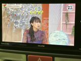 停車中にテレビ番組を視聴でき、待ち時間も車内で過ごしやすくなります。画面いっぱいに映像が表示されるため、休憩時やお出かけ先での待機にも便利な装備です。