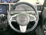 【ステアリングスイッチ】運転中、前方から目線をそらすことなく、オーディオ等の操作が可能な便利機能!安心&快適なドライブを演出してくれます♪