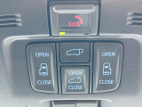 【両側パワースライドドア】スマートキーや運転席のスイッチで後席両側スライドドアの開閉が可能♪電動だから力を入れてドアを開ける必要が無く、小さなお子様でも簡単に開け閉めでき快適です♪