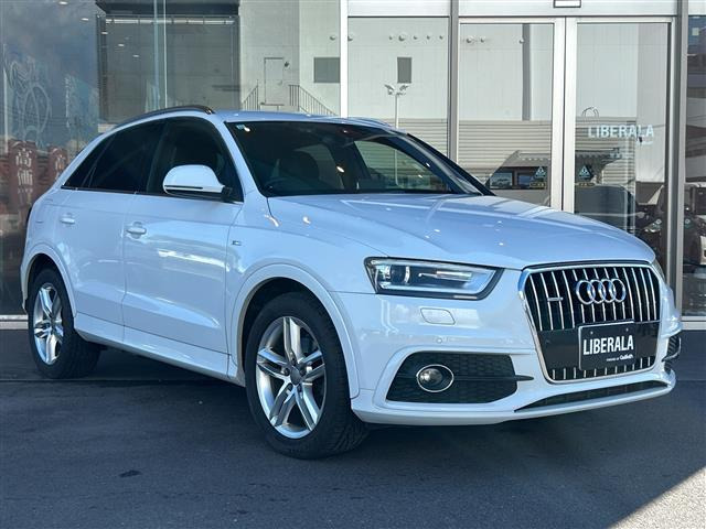Q3 2.0 TFSI クワトロ 4WD 修復歴無し