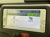 ナビゲーションやオーディオ、電話・通信の設定項目が画面にまとまり、必要なメニューを見つけやすい構成です。日々の移動に合わせて各種設定を確認できます。