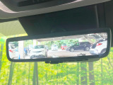 【デジタルインナーミラー】後席の大きな荷物や同乗者で後方が確認しづらい時でも安心!カメラが撮影した車両後方の映像をルームミラー内に表示。クリアな視界で状況の確認が可能です!
