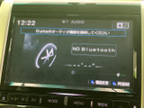 Bluetoothオーディオの接続案内を表示し、対応機器との接続状態を画面で確認できます。機器変更や再接続の項目も備わり、音楽を聴く準備を進めやすい仕様です。