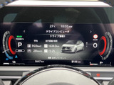 速度や走行情報などをまとめて表示し、運転に必要な情報を確認しやすいメーターパネルです。表示が見やすく整理されており、日々の運転を支えてくれます。