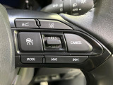 【レーダークルーズコントロール】高速道路での長距離走行が楽に!!自動で速度を保つクルーズコントロールが、衝突軽減システムと連携し、前方の車両を感知して車間を保つように速度調節してくれます!!