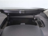 小物、必需品を簡単に取り出せる大変便利な収納です♪