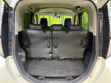 普段のお買い物や通勤、送迎等に十分な荷室スペースを確保しております。セカンドシートを倒すと、大きな荷物の積載も可能です♪