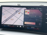 タッチパネルナビとなります。スマホのように使用できます。
