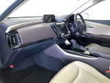 見通しのよいすっきりとした視界で、誰でも運転しやすいです。運転のしやすさは疲れにくさにも繋がりますよ♪