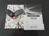 メインキー、説明書、メンテナンスノートです。