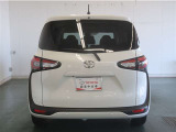 大き過ぎず、小さ過ぎず、運転もしやすくシートアレンジも多彩で、どの世代の方にも気に入って頂けるお車です♪