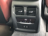 車両の詳細、ご質問につきましては、営業スタッフまでお気軽にご連絡下さいませ。遠方のお客様には実車の詳細動画送信も承ります。お問合せをお待ち致しております。
