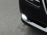 LEDフロントフォグランプを装備しております。