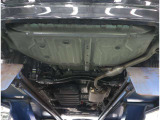 トヨタの認定中古車には、ロングラン保証が付いております。メーカーや年式を問わず1年間走行距離無制限の保証が付いておりますので、ご購入後も御安心ください。