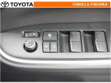 電動格納ミラーは、スイッチで簡単操作!狭いスペースでの取り回しや駐車時に大変重宝します。