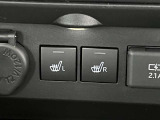 運転席、助手席側シートヒーターで座席ポカポカ!