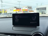 安全装備もバッチリ!各種安全装備設定は、センターディスプレイで設定を変更することも可能です。