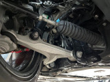 お車を安心してお乗りいただく為には、足回りの定期点検が欠かせません。サービスサポート(有償保証)では無料点検もご提供しており、安心のカーライフをお過ごしいただけるサポート体制が整っています。