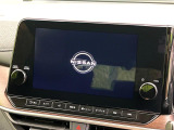 【メーカー純正9インチナビ】インテリアに溶け込むスタイリッシュな「専用設計」メーカーナビを装備♪視認性や操作性など基本性能にも優れ、より上質なカーライフをお楽しみいただけます。