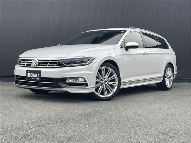 パサートヴァリアント 2.0 TSI Rライン 本革シート ワンオーナー