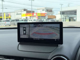 バックモニターもついているので、バック駐車も安心です♪
