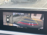 【360&deg;ビューモニター】専用のカメラにより、上から見下ろしたような視点で360度クルマの周囲を確認することができます☆死角部分も確認しやすく、狭い場所での切り返しや駐車もスムーズに行えます。