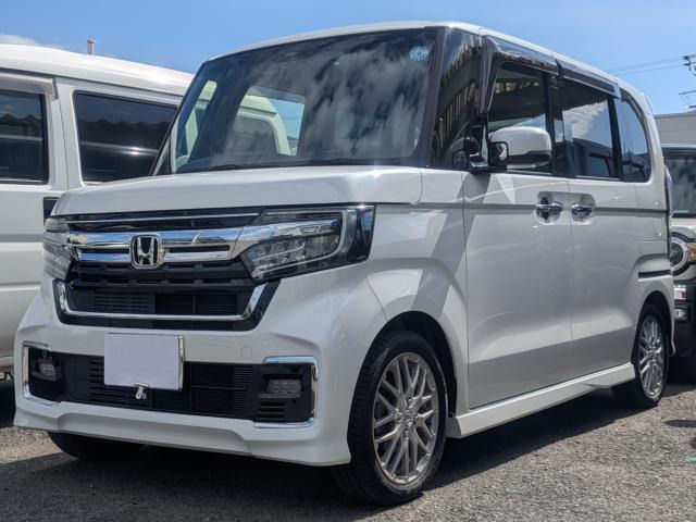 ホンダ N-BOXカスタム 