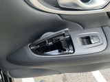 パワーウインドウはやっぱり重要な装備ですよね。
