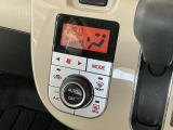 【オートエアコン】AUTOボタンを押してお好みの温度を設定!快適な室温でドライブをお楽しみいただけます♪