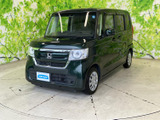 深みのあるボディカラーに、角を活かした端正なフロントと親しみやすい表情が映えます。前後のバランスもよく、街中で扱いやすそうなサイズ感が伝わる佇まいです。