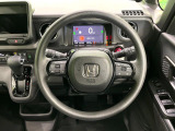【ステアリングスイッチ】運転中、前方から目線をそらすことなく、オーディオ等の操作が可能な便利機能!安心&快適なドライブを演出してくれます♪