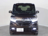 LEDヘッドライト が装備されています。より明るく!省電力!で、夜間走行時や雨の日に明るく安全に前方を照らすことが出来ます。