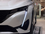 LEDヘッドライトには明るいのに消費電力が少ないという特徴があります。