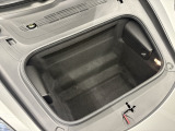 フロントラゲッジスペース