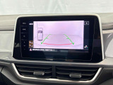 カラーバックモニター搭載しています。リアの映像がカラーで映し出されますので日々の駐車も安心安全です。