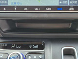 小物収納スペースも確保しており、車内をすっきり保てます。