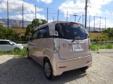 愛車の艶と光沢を維持し日頃のお手入れも簡単に!この機会にぜひお試しください。比較的安価な商品からプレミアム商品まで取り揃えております。スタッフまでお気軽にご相談ください。