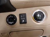 運転席から左右のドアミラーの開閉が可能です♪駐車場でのドアミラーの折り畳みが簡単です♪